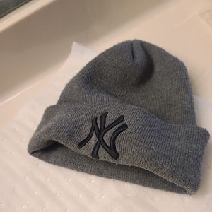 Grey NY Yankees Beanie